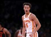 开云体育登录-NBA球队在淘汰赛中步入颠峰