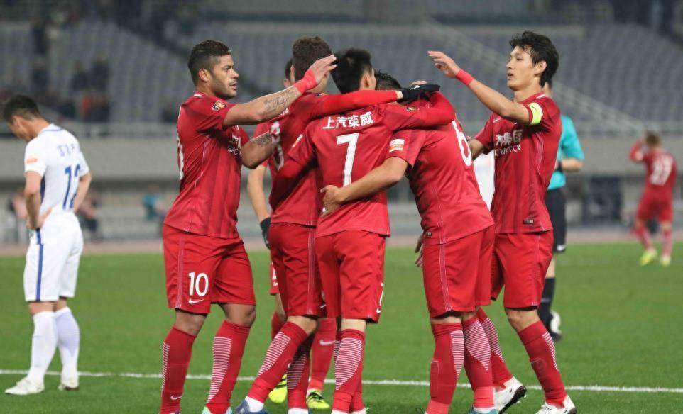 国足客场0-1沙特热议:伊万临场差到极致的简单介绍