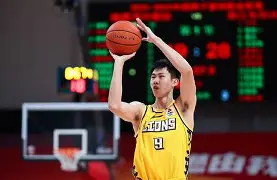 关于高诗岩19分山东胜浙江胡金秋22分广厦胜宁波的信息
