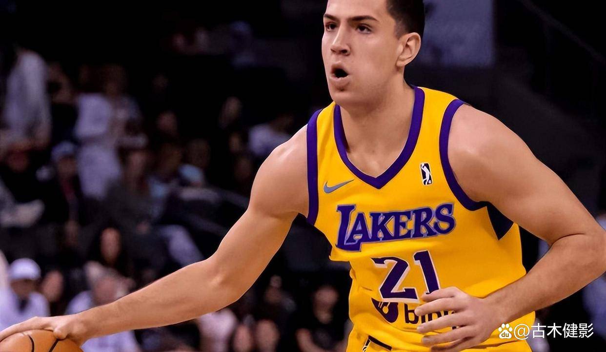 开云体育登录入口-NBA夏联-勇士不敌热火广东旧将27+13湖人胜马刺(湖人热火回放免费观看)