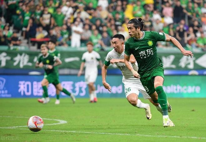 开云体育电脑版-中超最佳阵容：浙江新援造3球国安锋霸领跑射手(中超本土最佳阵容)