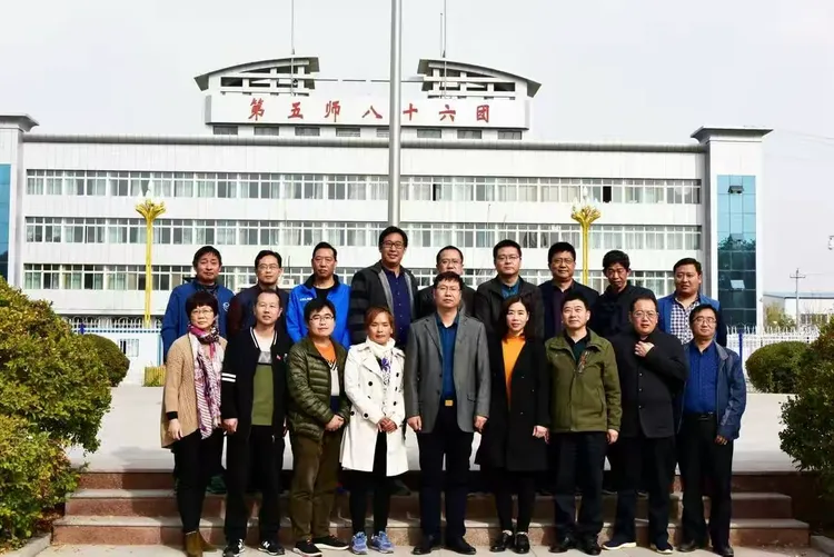 开云体育登录入口-军队如山！球队团结一心实现连胜(团队像球队)
